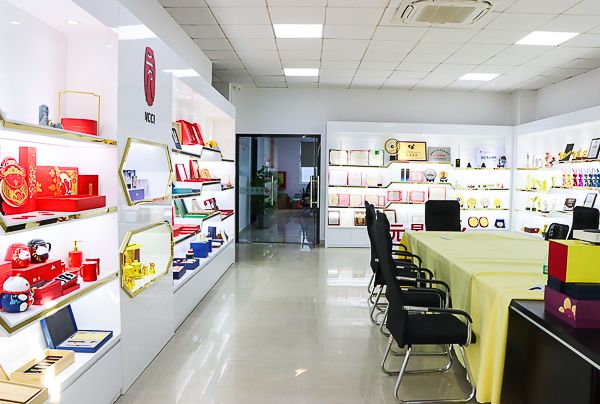 九洲国际工艺品展厅展示1​