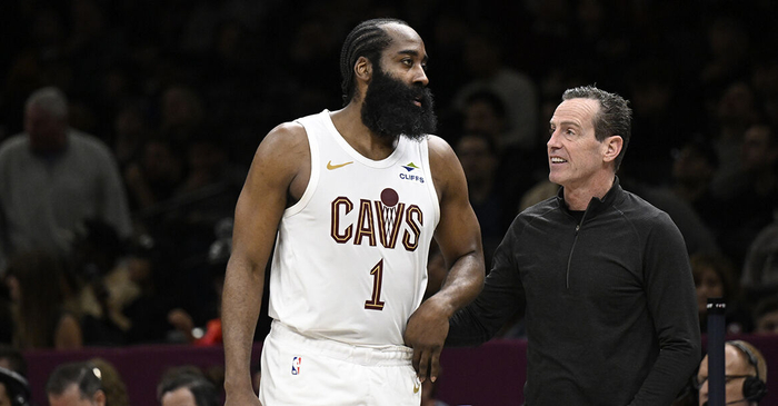 哈登适应骑士体系表现亮眼 阿特金森赞其传球能